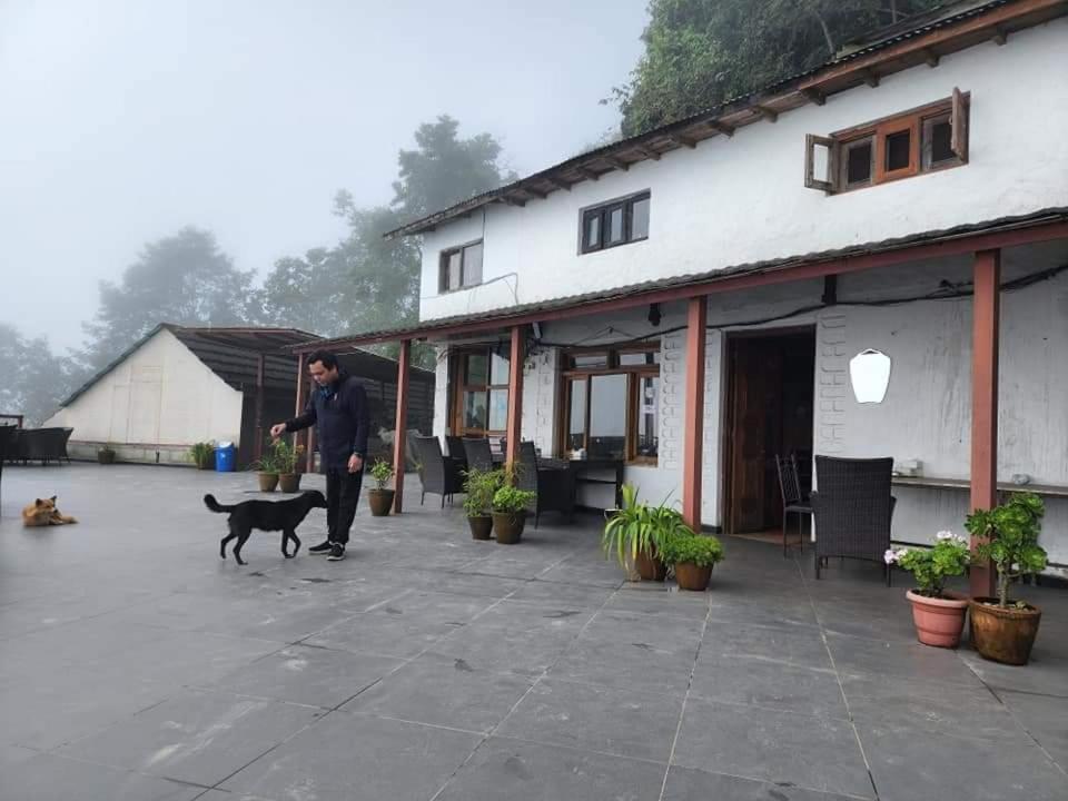 Everest Manla Resort Nagarkot Bagian luar foto